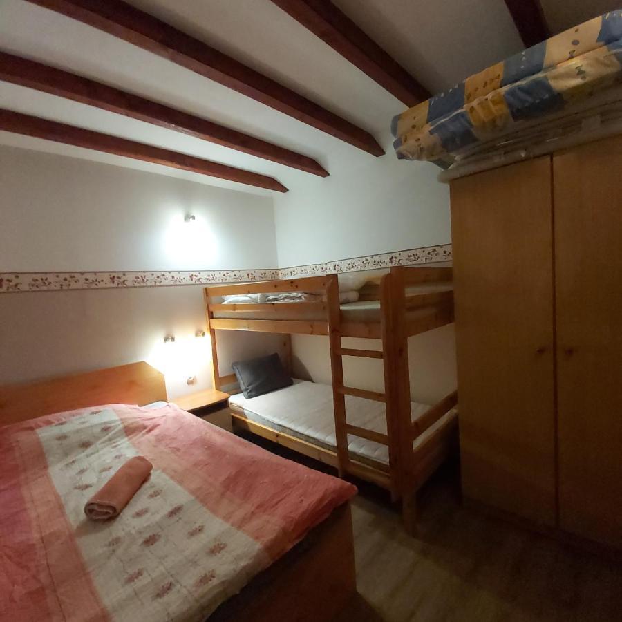 Melinda nyaralóház Balatonkenese Esterno foto